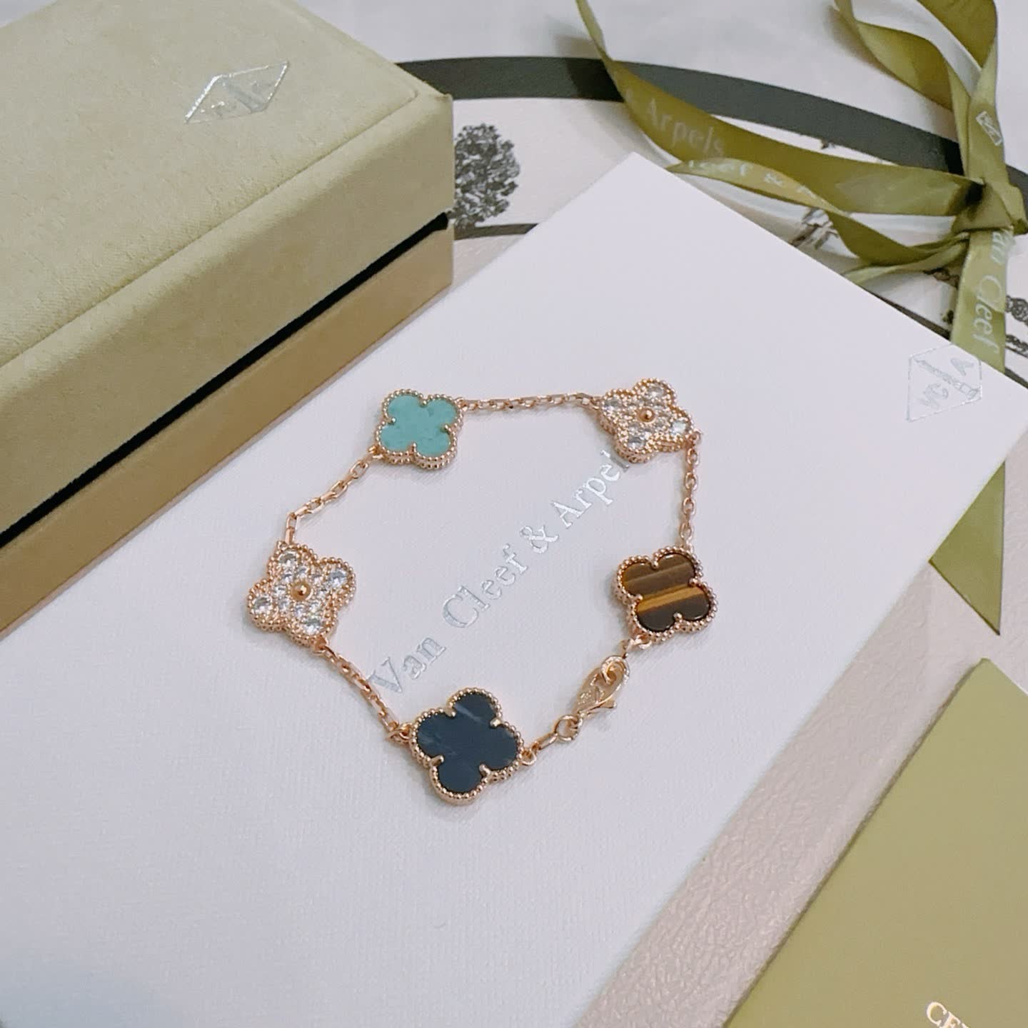 Van Cleef & Arpels Alhambra Bracelet